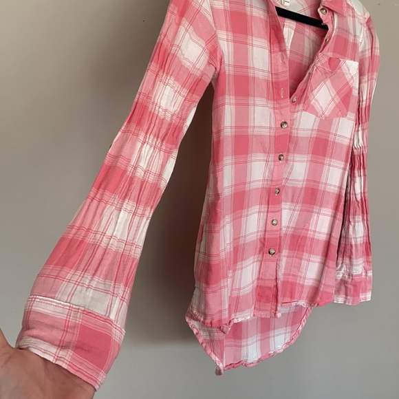 Pink plaid button up shirt - Picture 2 of 5